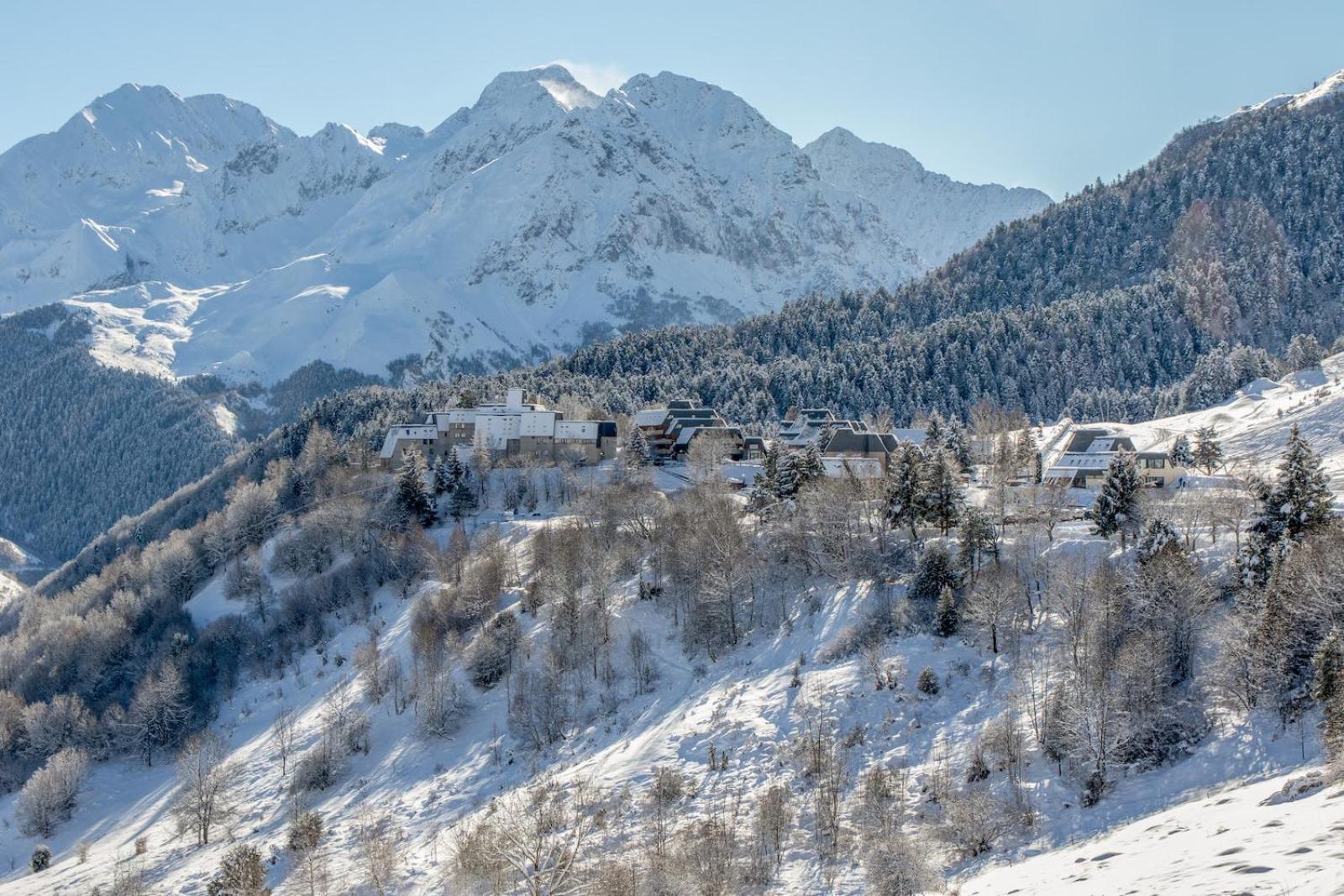 Residence Les Gourgs Blancs - 80M Des Pistes Génos المظهر الخارجي الصورة